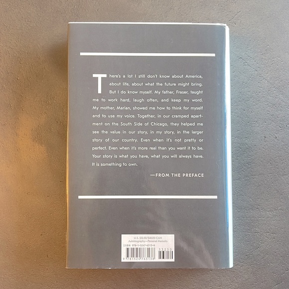 Michelle Obama - Becoming Hardcover Book - Picture 2 of 3